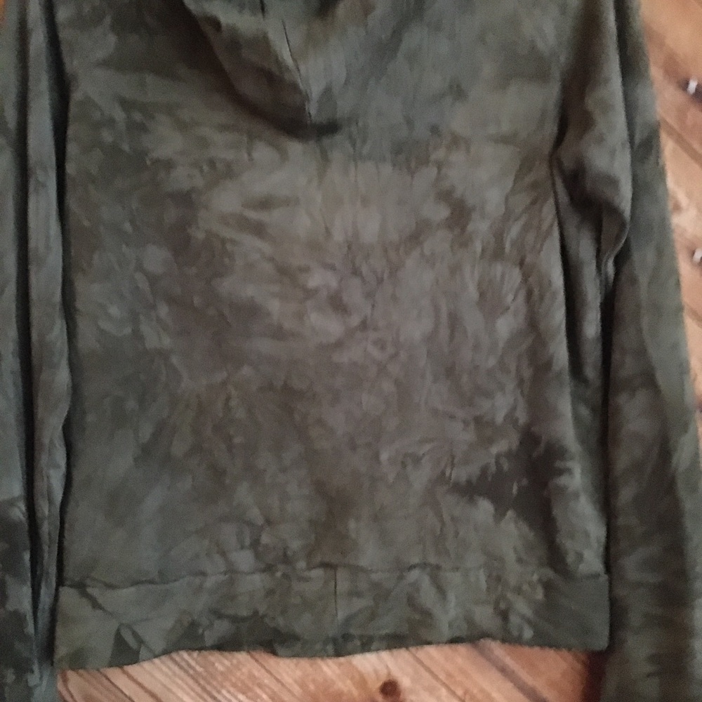 Purusha winter wolf hoodie - Picture 5 of 7